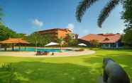 Kolam Renang 5 Uday Samudra Leisure Beach Hotel