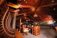 Bar, Kafe dan Lounge Uday Samudra Leisure Beach Hotel