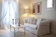 Ruang untuk Umum La Residence Mykonos Hotel Suites