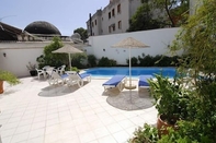 Swimming Pool Akdeniz Apart Hotel