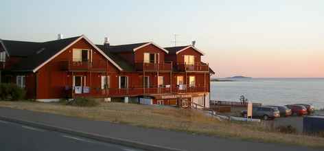 Exterior 4 Byxelkroks Marina Sea Resort