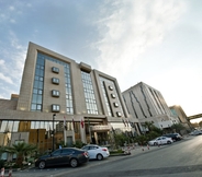 Exterior 3 Continent Hotel Al Waha Riyadh