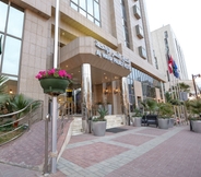 Exterior 4 Continent Hotel Al Waha Riyadh