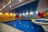 Swimming Pool Continent Hotel Al Waha Riyadh