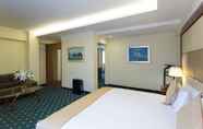 Bedroom 4 Kempinski Hotel Khan Palace