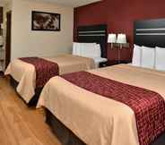 Bedroom 4 Red Roof Inn Cartersville–Emerson/LakePoint North