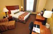 Phòng ngủ 4 Best Western Plus University Park Inn & Suites