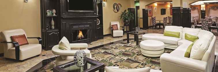 Lobby La Quinta Inn & Suites by Wyndham Searcy