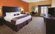 Bedroom 4 La Quinta Inn & Suites by Wyndham Searcy