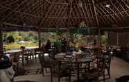 Restaurant 4 Elephant Valley