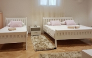 Bedroom 3 Guest House Vlado