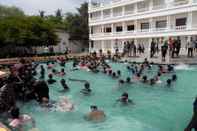 Kolam Renang Sathyam Grand Resort, Sriperumbudur