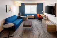 Common Space Holiday Inn Express Hotel & Suites Los Alamos, an IHG Hotel