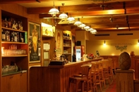 Bar, Cafe and Lounge Hotel Zlaty Lev Zatec