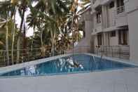 Swimming Pool Hotel Marine Palace