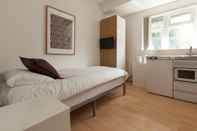 Bedroom Thirsk Tooting Concept Studios by Allô Housing