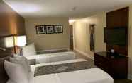 Bedroom 7 SureStay Hotel by Best Western Kemptville