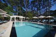 Swimming Pool The Inn & Club at Harbour Town