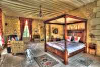 Bedroom Château de Blavou