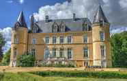 ภายนอกอาคาร 2 Château de Blavou