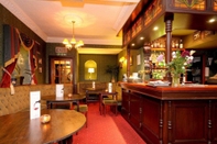 Quầy bar, cafe và phòng lounge Ferrybridge Hotel