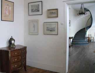 Lobby 2 Château de Yaucourt Bussus