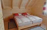 Bedroom 7 Holzblockhaus Stark