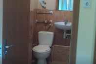 In-room Bathroom Varna Apartments