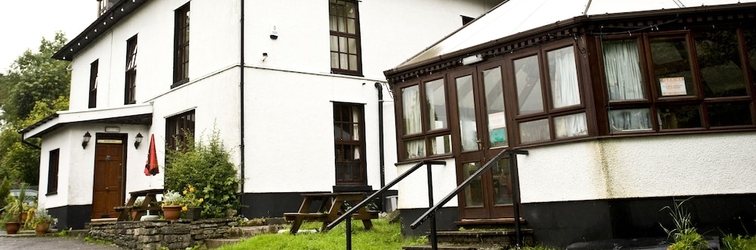 Exterior Rhymney House hotel