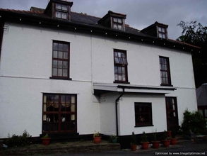 Exterior 4 Rhymney House hotel