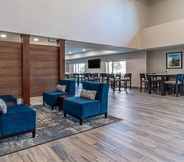 Lobby 2 Comfort Suites Grove City - Columbus South