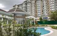 Swimming Pool 4 Guestrooms in Apple One Residences