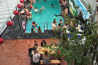 Swimming Pool 7Fridays Westlake Hostel