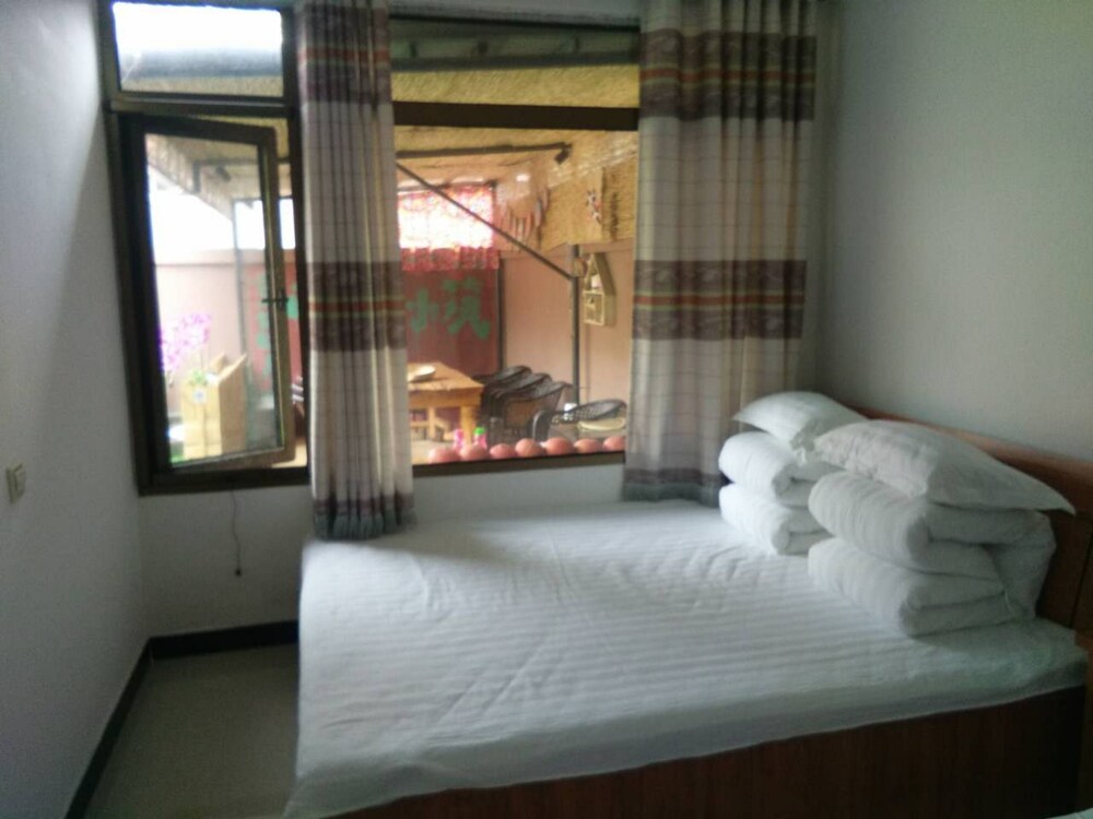 Bedroom R&R Lodge - Yanxi Lake