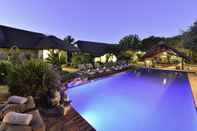 Swimming Pool Shamwari Lobengula