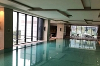 สระว่ายน้ำ Jeurong Hotel Shanghai