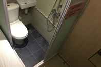 Toilet Kamar Min Hing house