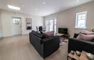 Common Space 7 Reading Green Park Village Serviced Apt
