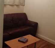 Ruang untuk Umum 2 Stunning Apartment In London Tottenham