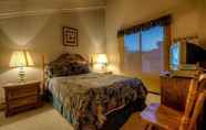 Bedroom 7 Rockies 2235