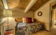 Bedroom 2 Rockies 2235