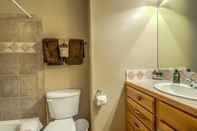 Toilet Kamar Willows Townhome 1106