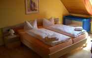 Kamar Tidur 6 Hotel Maxdorfer Hof