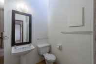 In-room Bathroom San Lameer Villa Rentals 2816