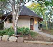 Bên ngoài 5 Nyala Safari Lodge
