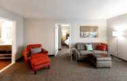 Common Space 3 TownePlace Suites by Marriott Louisville Airport