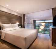 Bedroom 4 Novotel Suites Shanghai Hongqiao Hotel