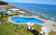 Swimming Pool 2 Hellas Beach