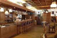 Bar, Cafe and Lounge Tutzinger Hof