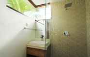 Toilet Kamar 4 Villa 5S